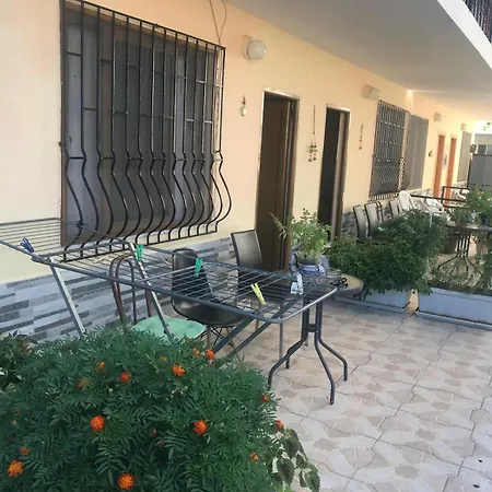 Anna * Sarandë
